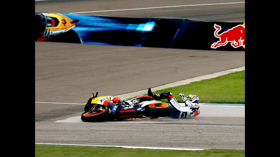 Dani Pedrosa crashes during the Race at Indianapolis