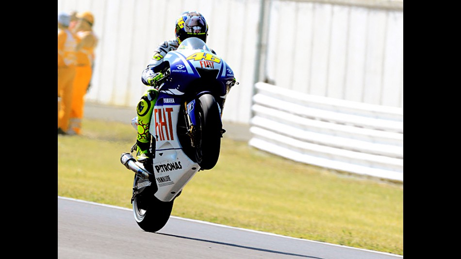 Valentino Rossi pulls off a wheelie in Misano 