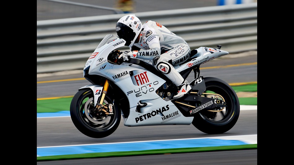 Jorge Lorenzo in action in Estoril