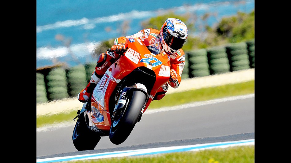 Casey Stoner in action in Phillip Island