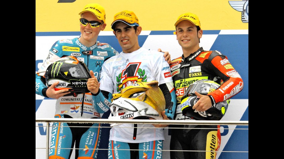 Smith, Simón and Cortese on the podium at Phillip Island
