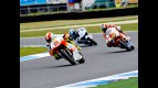 Simoncelli riding ahead of Barberá and De Rosa in Phillip Island