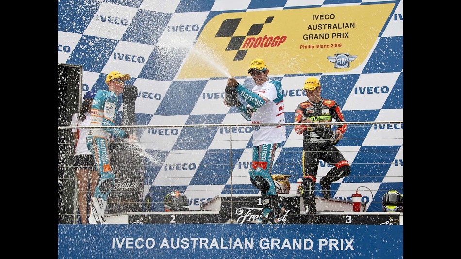 Smith, Simón and Cortese on the podium at Phillip Island