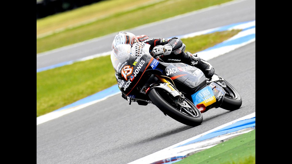 Nico Terol in action in Phillip Island