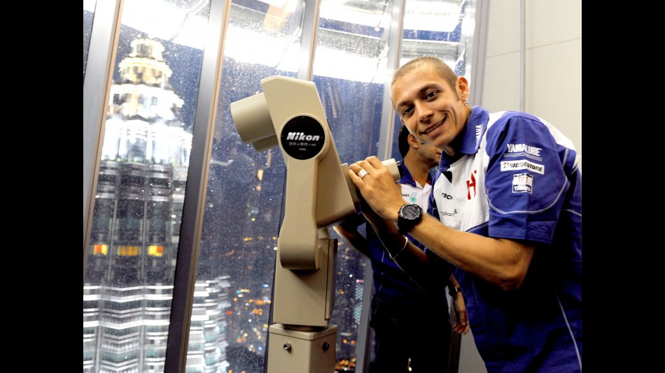 Rossi visits the Petronas Towers
