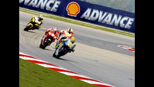 rossi looking for the podium at sepang