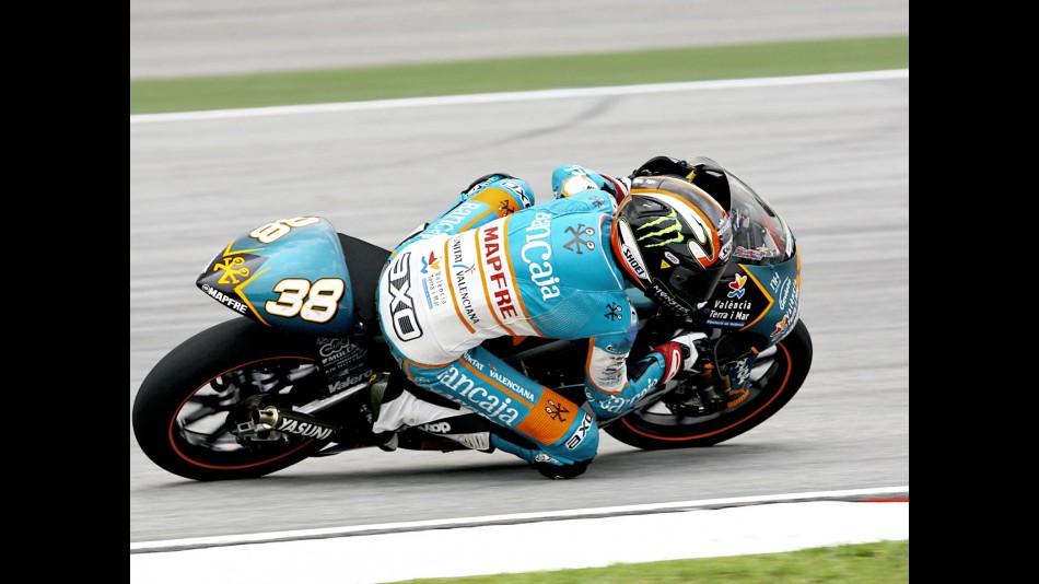 Bradley Smith in action in Sepang