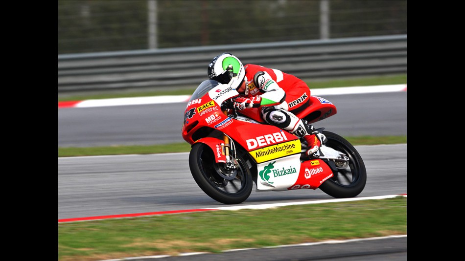 Pol Espargaró in action in Sepang