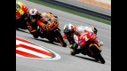 Efrén Vázquez riding ahead of Marc Márquez in Sepang