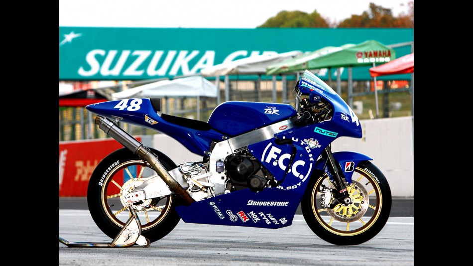 Moto2 TSR6 bike