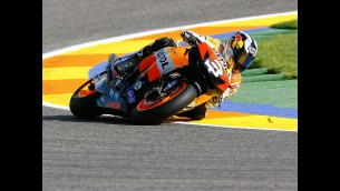 pedrosa wins motogp race at valencia