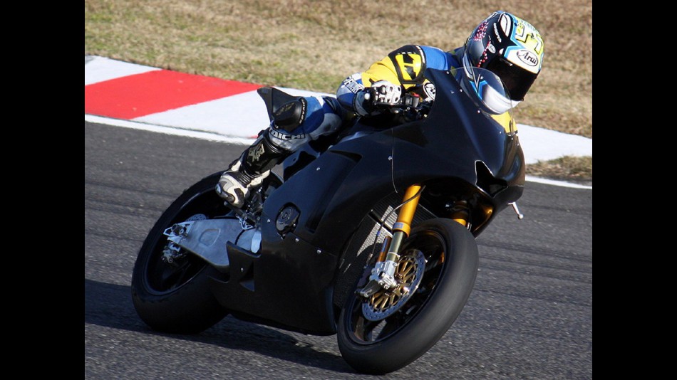 Moriwaki testing the new Moto2 bike