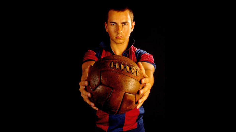 Jorge Lorenzo in FC Barcelona colours for Caya-África