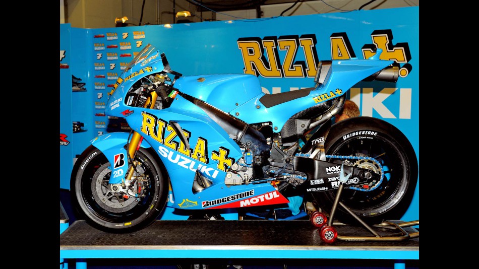 Rizla Suzuki garage