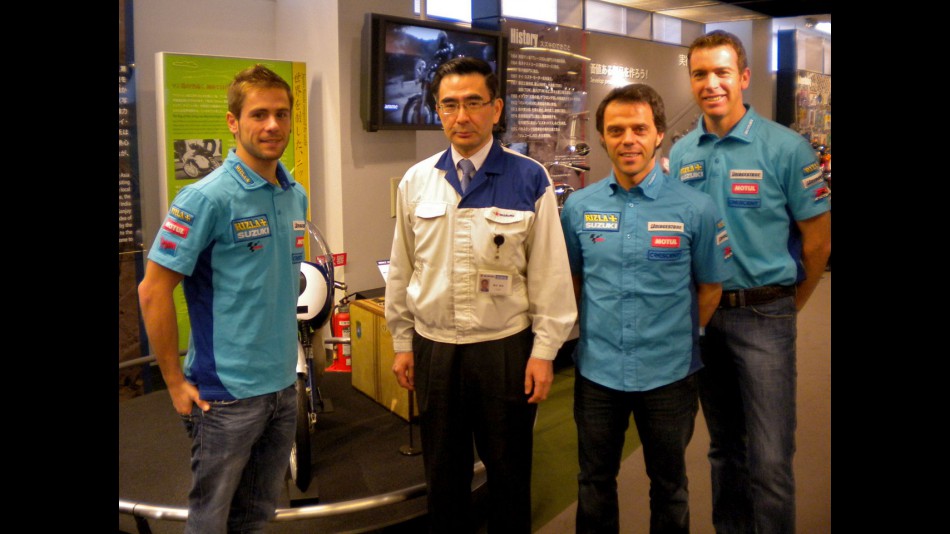 Capirossi and Bautista visit Suzuki factory