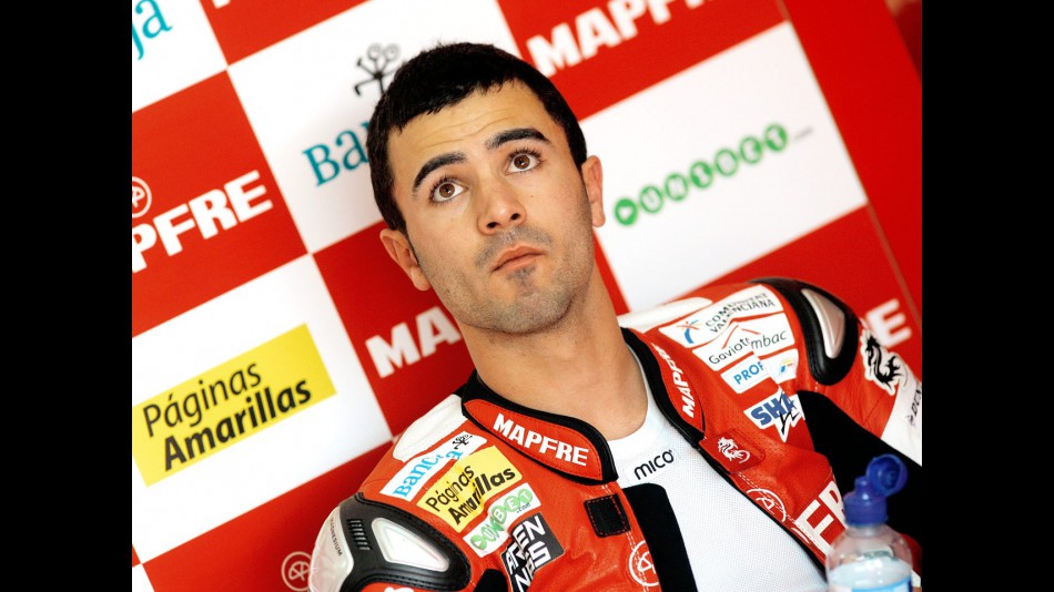 Mike di Meglio in the Bancaja Aspar garage