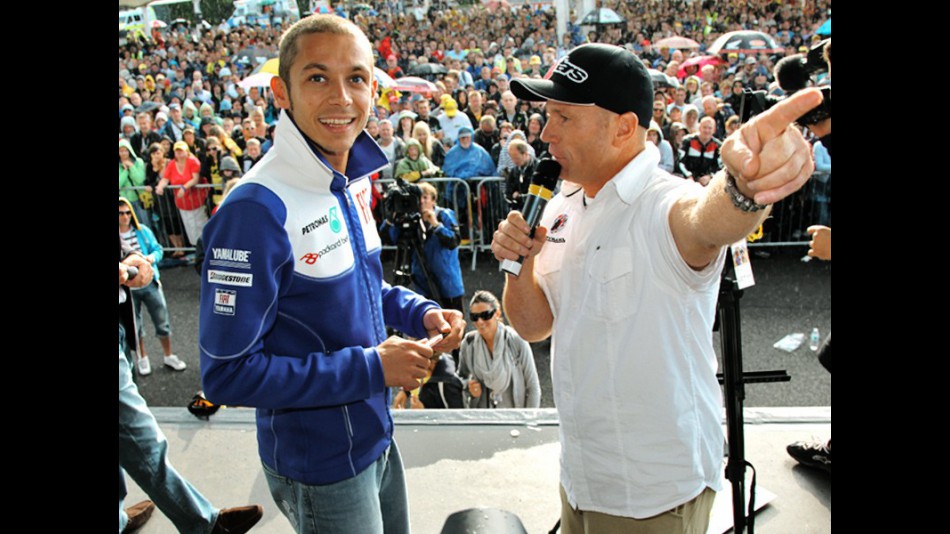 Valentino Rossi supports Riders for Health