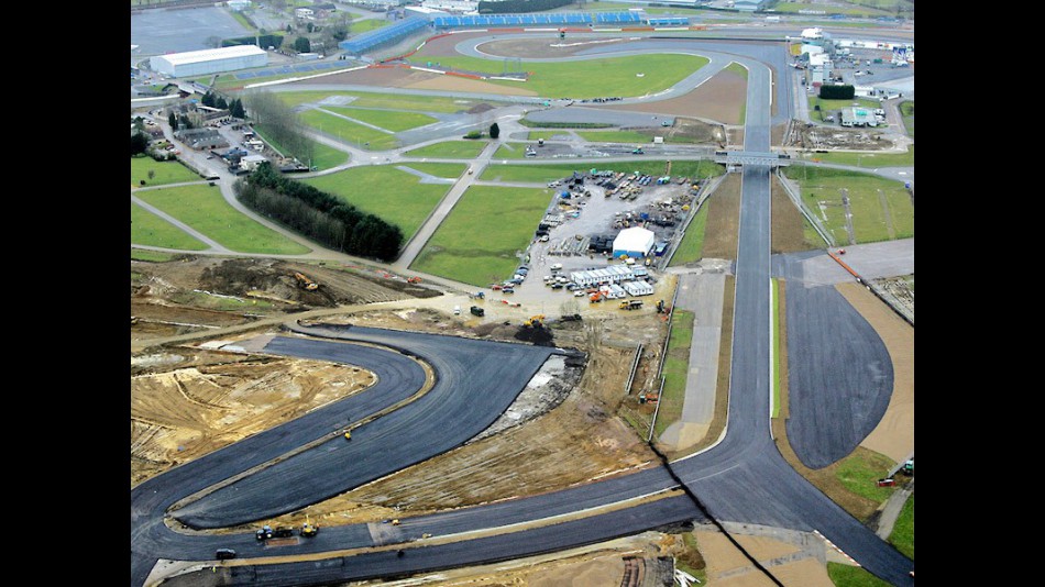 New Arena Complex, heading into National Straight