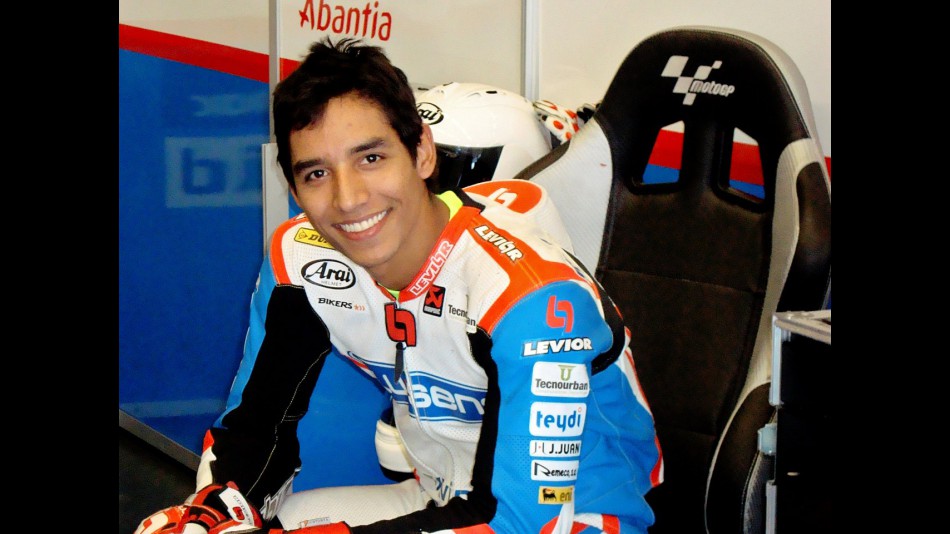 Yonny Hernandez in the garage