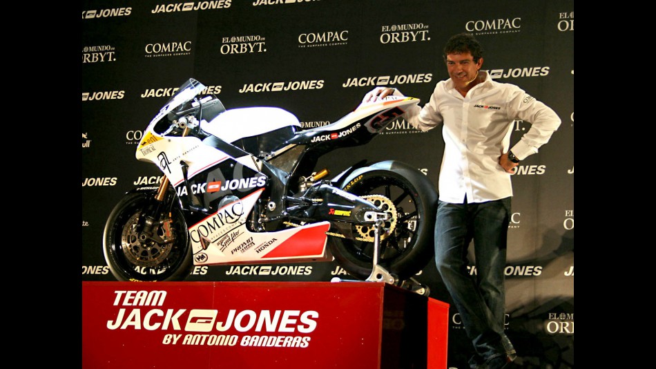 Jack & Jones by A. Banderas presentation