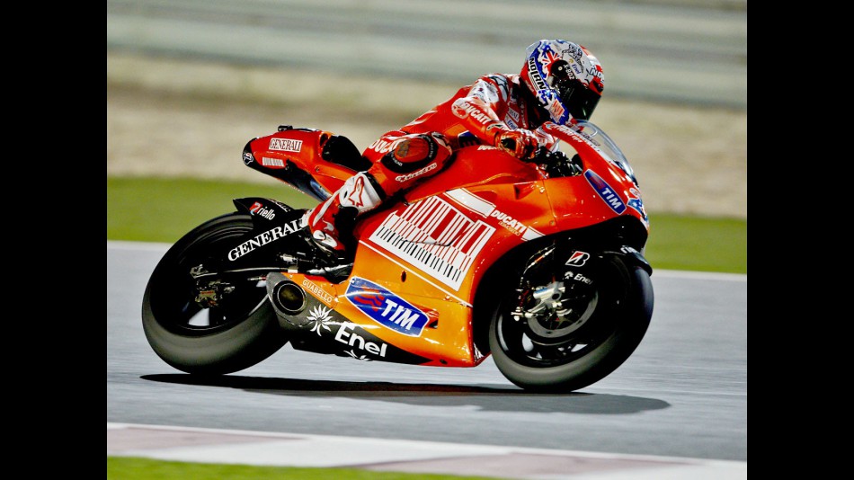 Casey Stoner in action in Qatar
