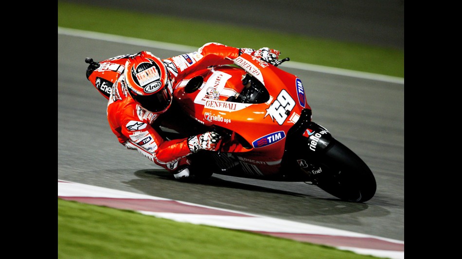 Nicky Hayden in action in Qatar