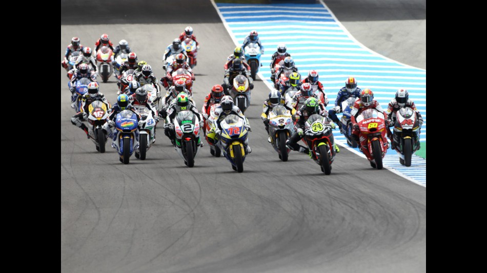 Moto2 Group in action in Jerez