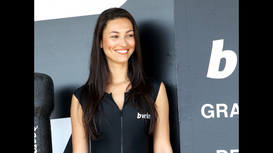 Paddock Girl at the Gran Premio bwin.com de España