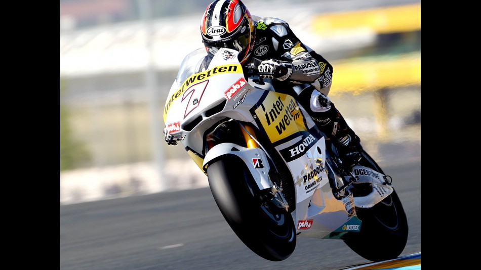 Hiroshi Aoyama in action in Le Mans
