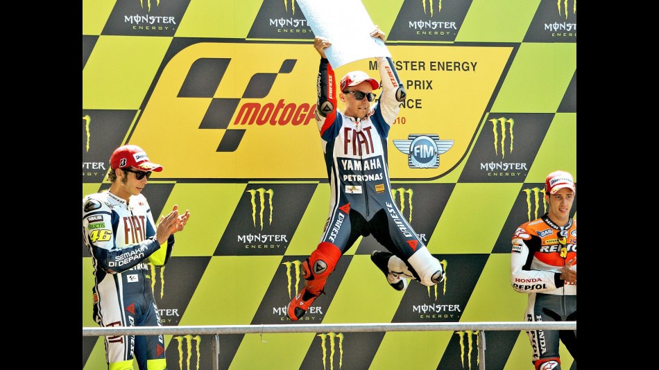 Jorge Lorenzo celebrates GP win on the podium in Le Mans