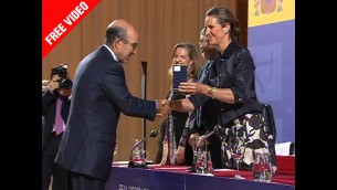 Carmelo Ezpeleta awarded the Gold Medal of Sporting Merit