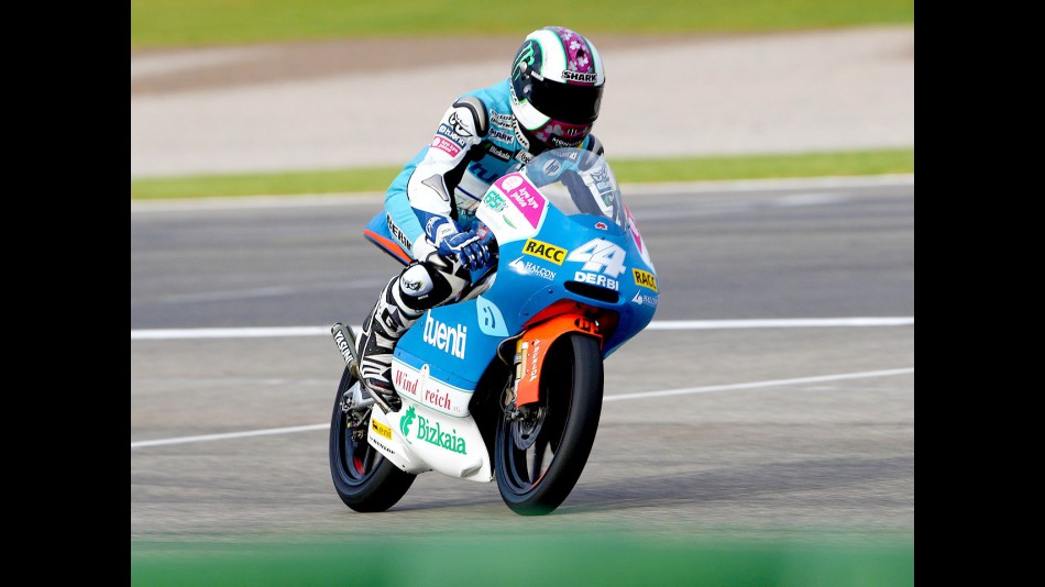 Pol Espargaró in action in Valencia