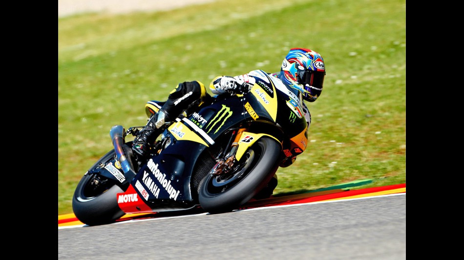 Colin Edwards in action in Mugello