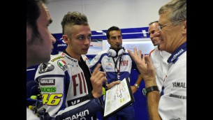 yamaha management and dr. buzzi on rossi recovery