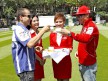 Hayden and Lorenzo have a tea at Lord´s Cricket Ground