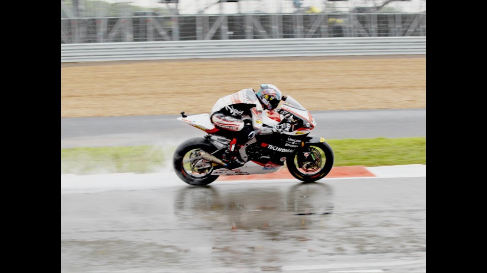 Shoya Tomizawa in action in Silverstone