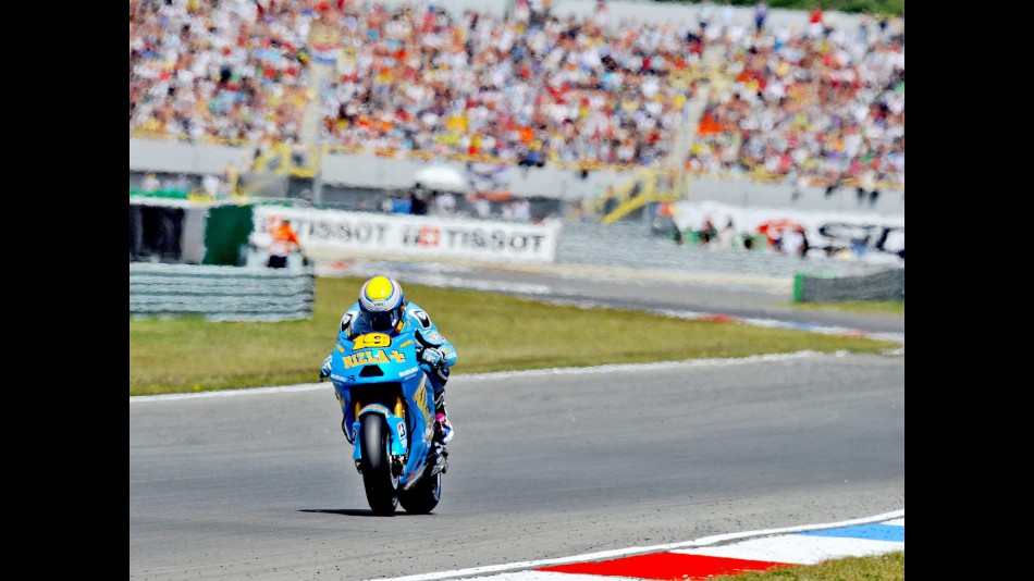 Alvaro Bautista in action in Assen