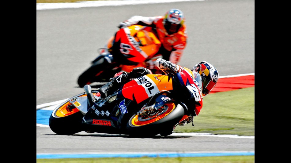 Pedrosa and Dovizioso action shot