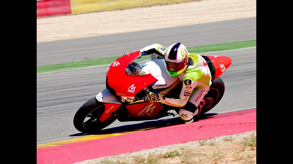 Aleix Espargaró in action at the Aragon Motorland Test