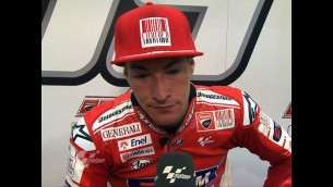 Hayden reviews qualifying at Laguna Seca