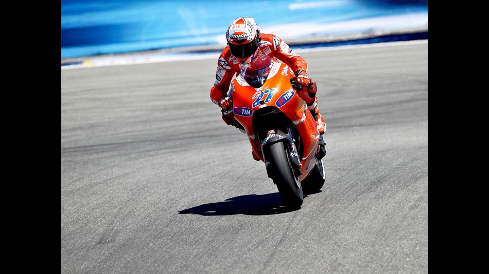Casey Stoner in action in Laguna Seca