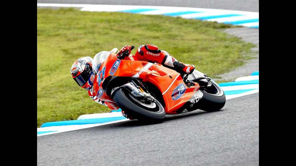 Casey Stoner in action at Motegi