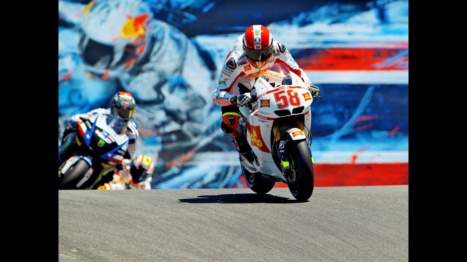 Marco Simoncelli in action in Laguna Seca