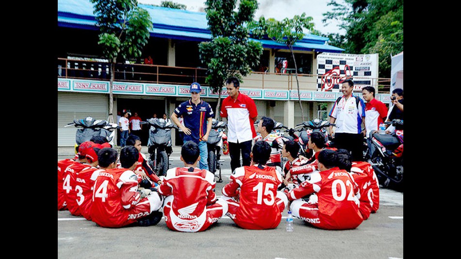 Dani Pedrosa visits Sentul Circuit at Indonesia