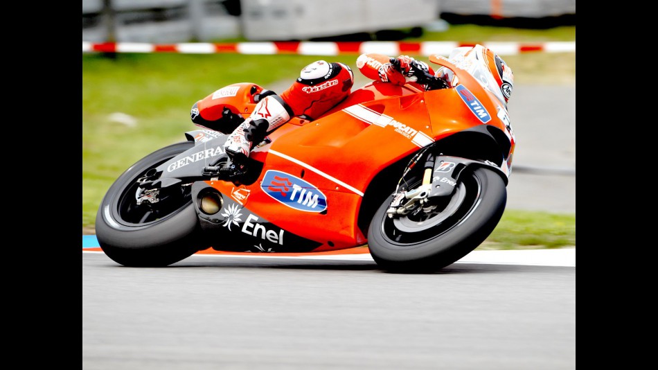 Nicky Hayden in action in Brno