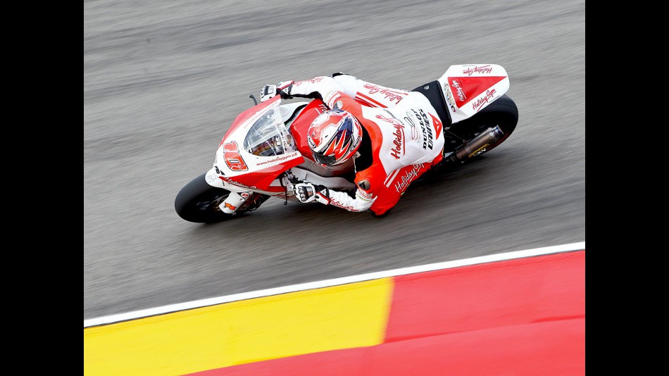 Fonsi Nieto in action at Motorland Aragón