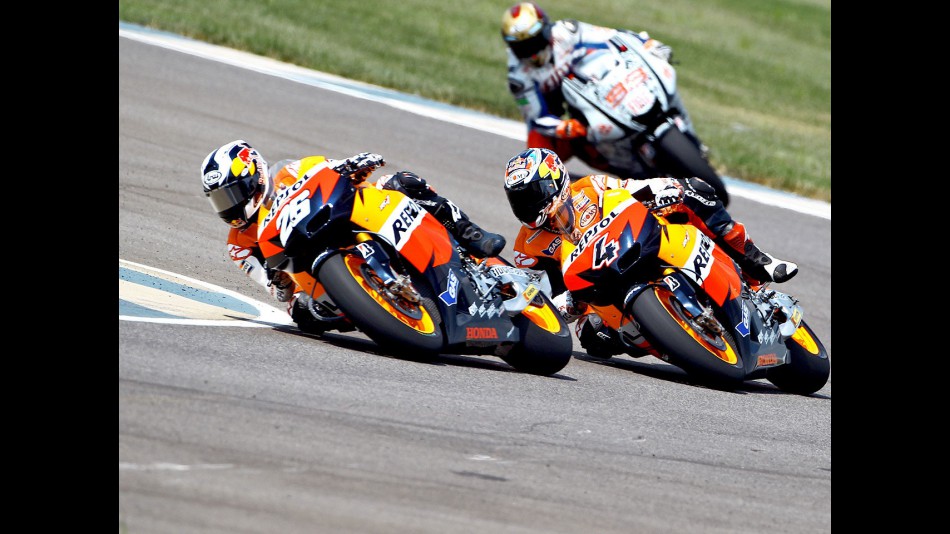 Pedrosa and Dovizioso in action