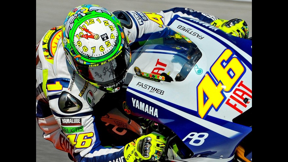 Valentino Rossi unveils special helmet design for home GP