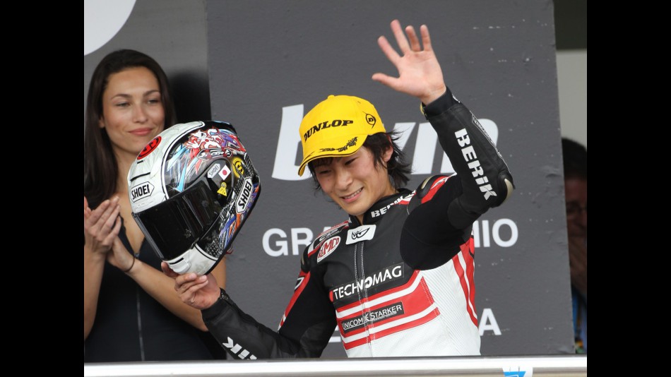 Shoya Tomizawa celebrates Jerez podium finish