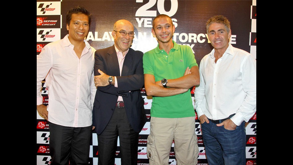 Sepang CEO Razlan Razali celebrates 20 year of MotoGP in Malaysia with Carmelo Ezpeleta, Valentino Rossi and Mick Doohan